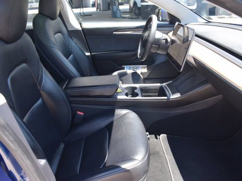 Used 2022 Tesla Model 3 Long Range AWD/4WD image 16