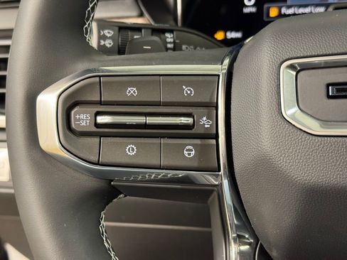 New 2026 GMC Acadia Denali Ultimate w/ LPO, Floor Liner Package image 33