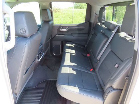 New 2026 Chevrolet Silverado 1500 LTZ w/ LTZ Premium Package AWD/4WD image 29