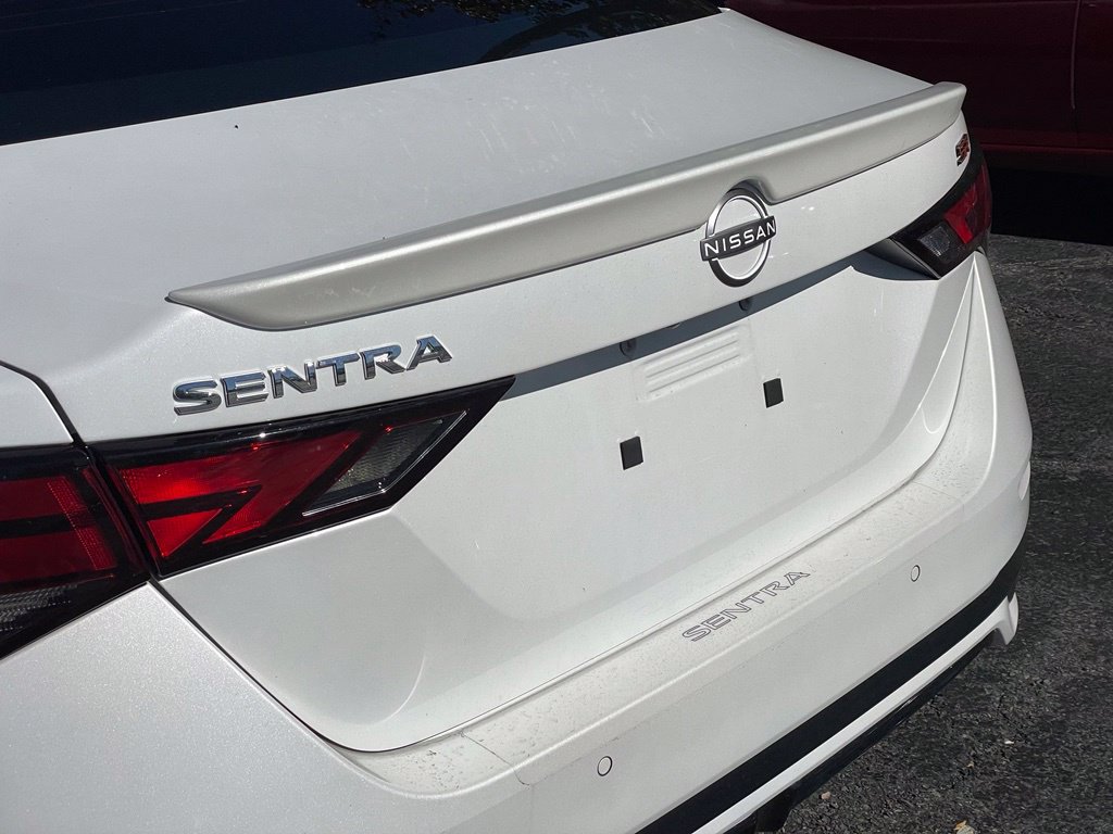 Certified 2024 Nissan Sentra SR FWD image 33