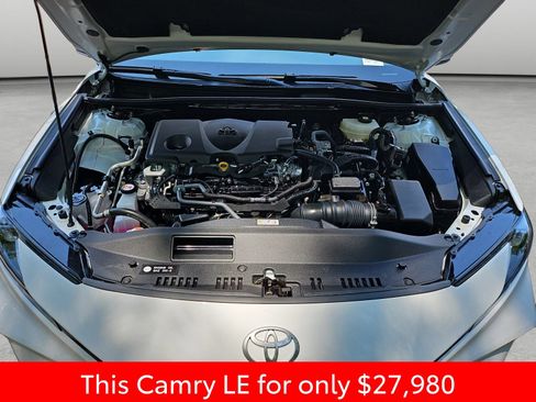 Used 2025 Toyota Camry LE FWD image 38