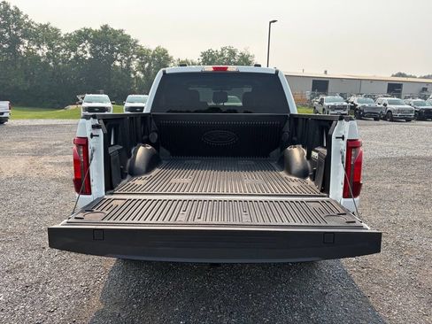 Used 2024 Ford F150 XLT AWD/4WD image 19
