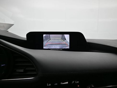 Used 2023 MAZDA MAZDA3 s FWD image 16