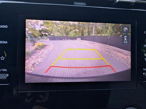 Certified 2022 Hyundai Santa Cruz SEL FWD image 35