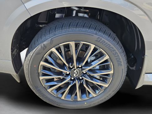 New 2026 INFINITI QX80 Autograph w/ Premium Cargo Package image 22