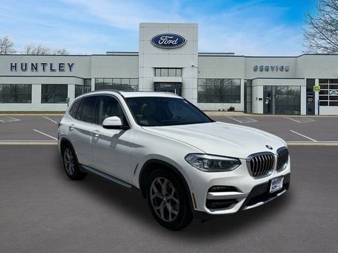 Used 2021 BMW X3 xDrive30e w/ Premium Package AWD/4WD image 3