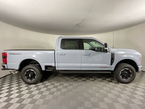 New 2026 Ford F250 Lariat w/ Tremor Off-Road Package AWD/4WD image 2