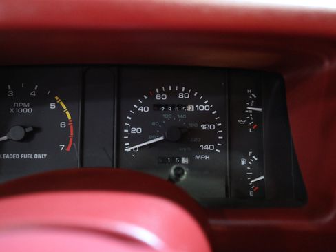 Used 1992 Ford Mustang GT RWD image 61