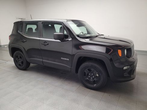 Used 2022 Jeep Renegade Sport image 11