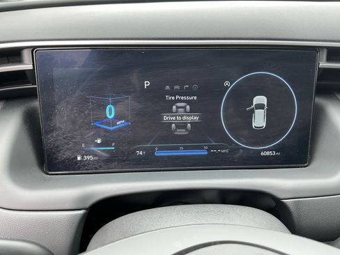 Used 2023 Hyundai Tucson Limited AWD/4WD image 19