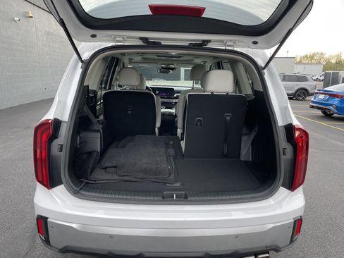 Used 2023 Kia Telluride S w/ S Sunroof Package AWD/4WD image 9