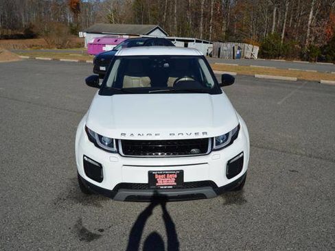 Used 2016 Land Rover Range Rover Evoque SE image 9