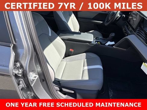 Used 2025 Toyota Camry SE w/ Multimedia Upgrade Package FWD image 9