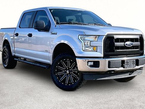 Used 2017 Ford F150 XL w/ Equipment Group 101A Mid AWD/4WD image 1