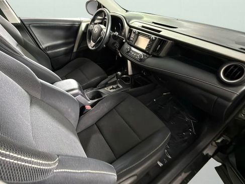 Used 2016 Toyota RAV4 XLE image 34