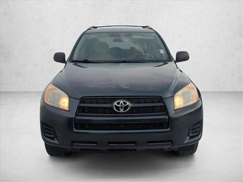 Used 2012 Toyota RAV4 FWD w/ Upgrade Value Pkg image 2