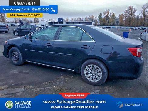Used 2012 Toyota Camry LE image 3