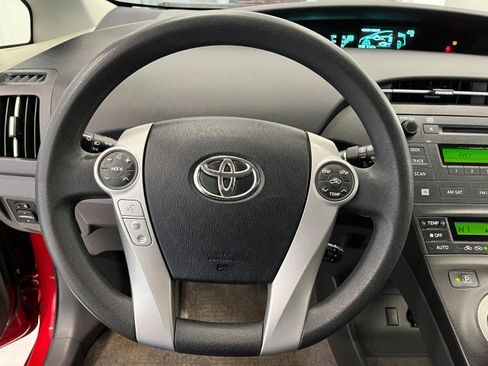 Used 2011 Toyota Prius Five image 21