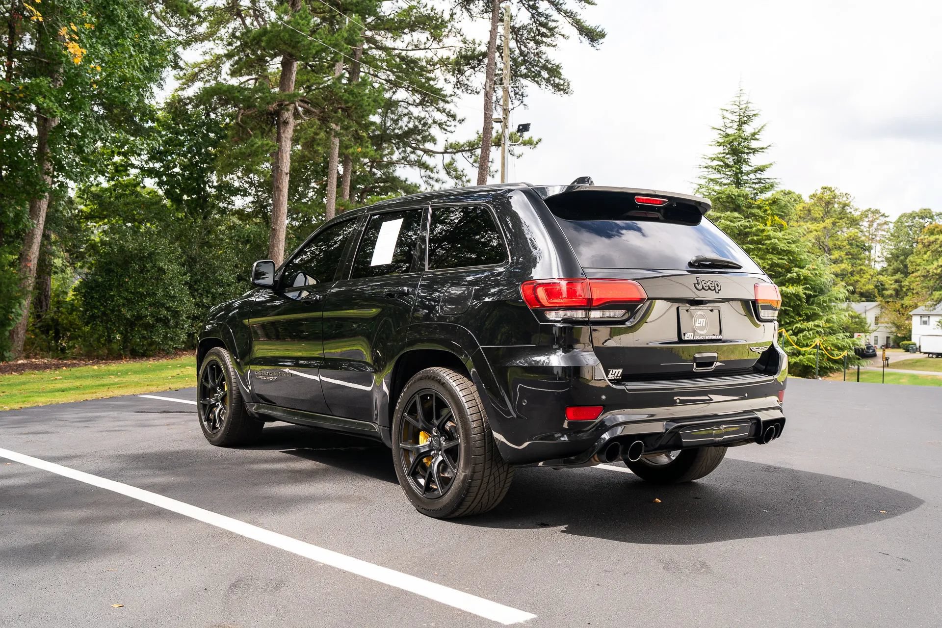 Used 2018 Jeep Grand Cherokee Trackhawk AWD/4WD image 6
