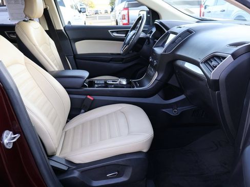 Used 2019 Ford Edge SEL w/ Equipment Group 201A FWD image 20