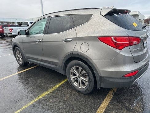 Used 2015 Hyundai Santa Fe Sport w/ Option Group 04 image 9