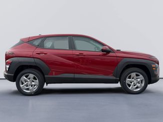 New 2026 Hyundai Kona SE AWD/4WD video 2
