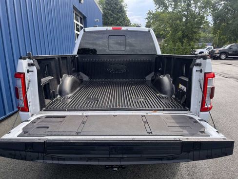 Used 2022 Ford F150 Lariat w/ Equipment Group 502A High image 8