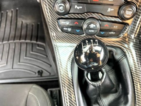 Used 2015 Dodge Challenger R/T w/ Quick Order Package 22B R/T image 23