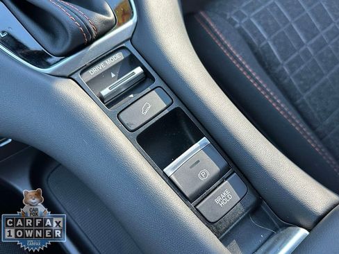 Used 2024 Honda HR-V Sport image 31
