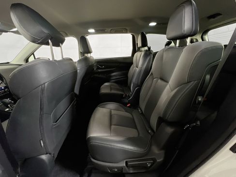 Used 2022 Subaru Ascent Onyx Edition image 23