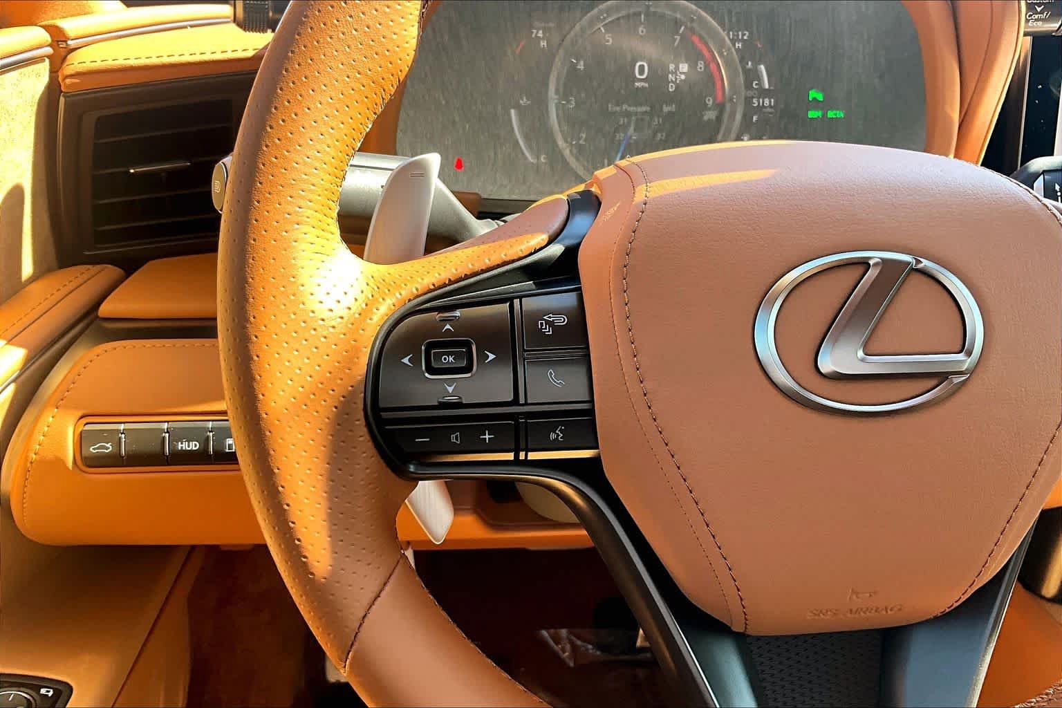 Used 2024 Lexus LC 500 Coupe w/ Bespoke Build Package RWD image 21