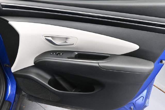 Used 2022 Hyundai Tucson SE FWD image 31