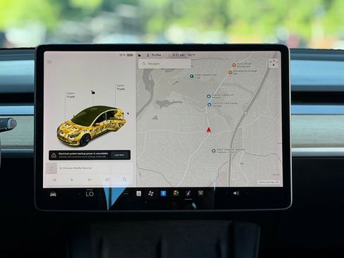 Used 2021 Tesla Model 3 Standard Range Plus RWD image 46