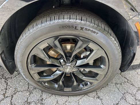 Used 2022 Kia Sorento SX image 10