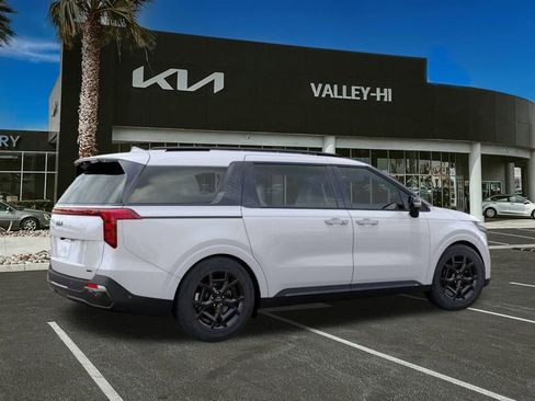 New 2026 Kia Carnival SX image 6