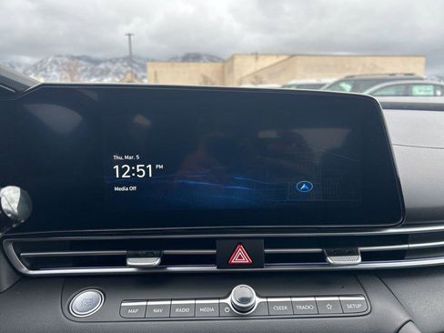 New 2026 Hyundai Elantra Limited image 19