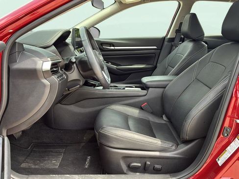 Used 2025 Nissan Altima 2.5 SL AWD/4WD image 22