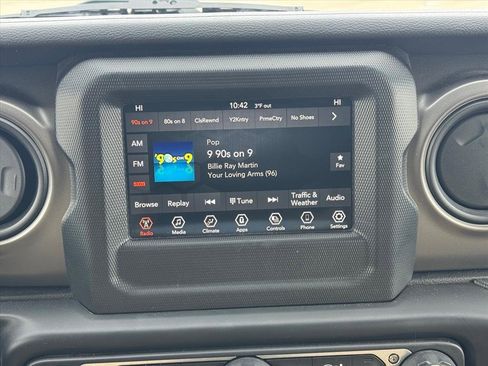 Used 2021 Jeep Wrangler Unlimited Sport image 15