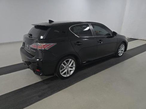 Used 2015 Lexus CT 200h w/ Navigation Package image 2