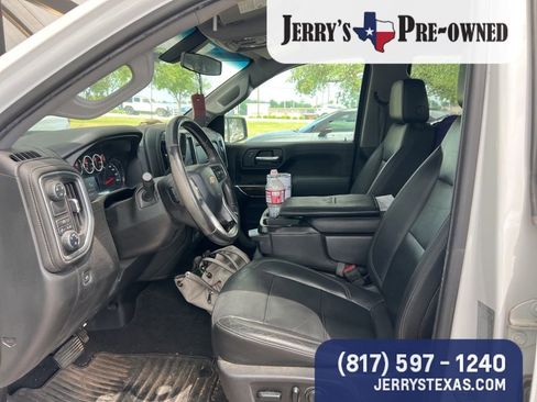 Used 2019 Chevrolet Silverado 1500 LT w/ Texas Edition RWD image 7