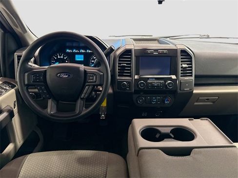Used 2019 Ford F150 XLT image 18