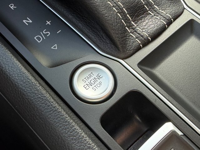 Certified 2022 Volkswagen Atlas SE FWD image 26