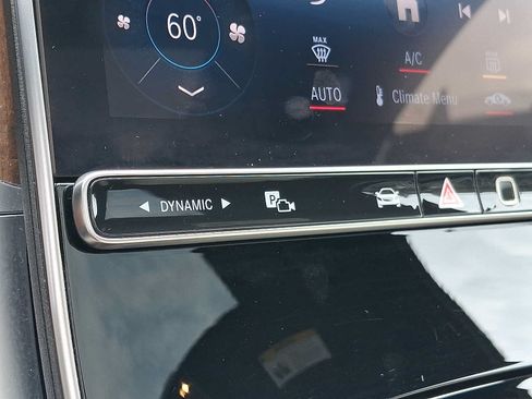 Certified 2024 Mercedes-Benz C 300 4MATIC Sedan image 20