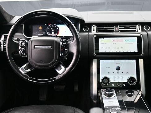 Used 2020 Land Rover Range Rover HSE image 11