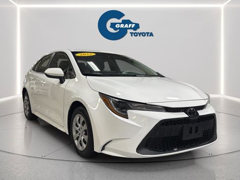 Used 2022 Toyota Corolla LE image 19
