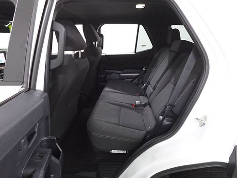 Used 2025 Toyota 4Runner SR5 image 22