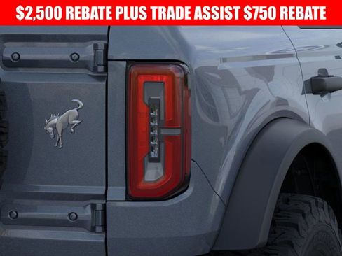 New 2025 Ford Bronco Badlands image 23