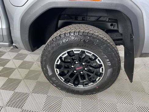 New 2026 GMC Canyon AT4 w/ Technology Plus Package AWD/4WD image 19
