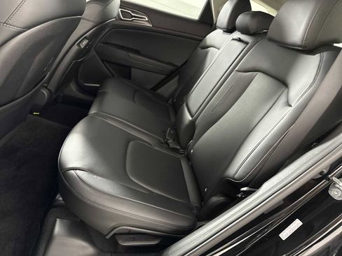 Used 2025 Kia Sportage EX w/ Premium Package image 24