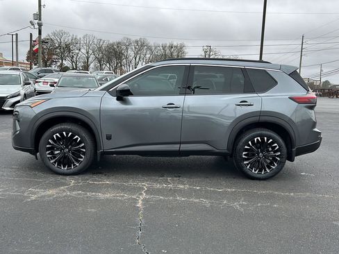 New 2026 Nissan Rogue SV image 3